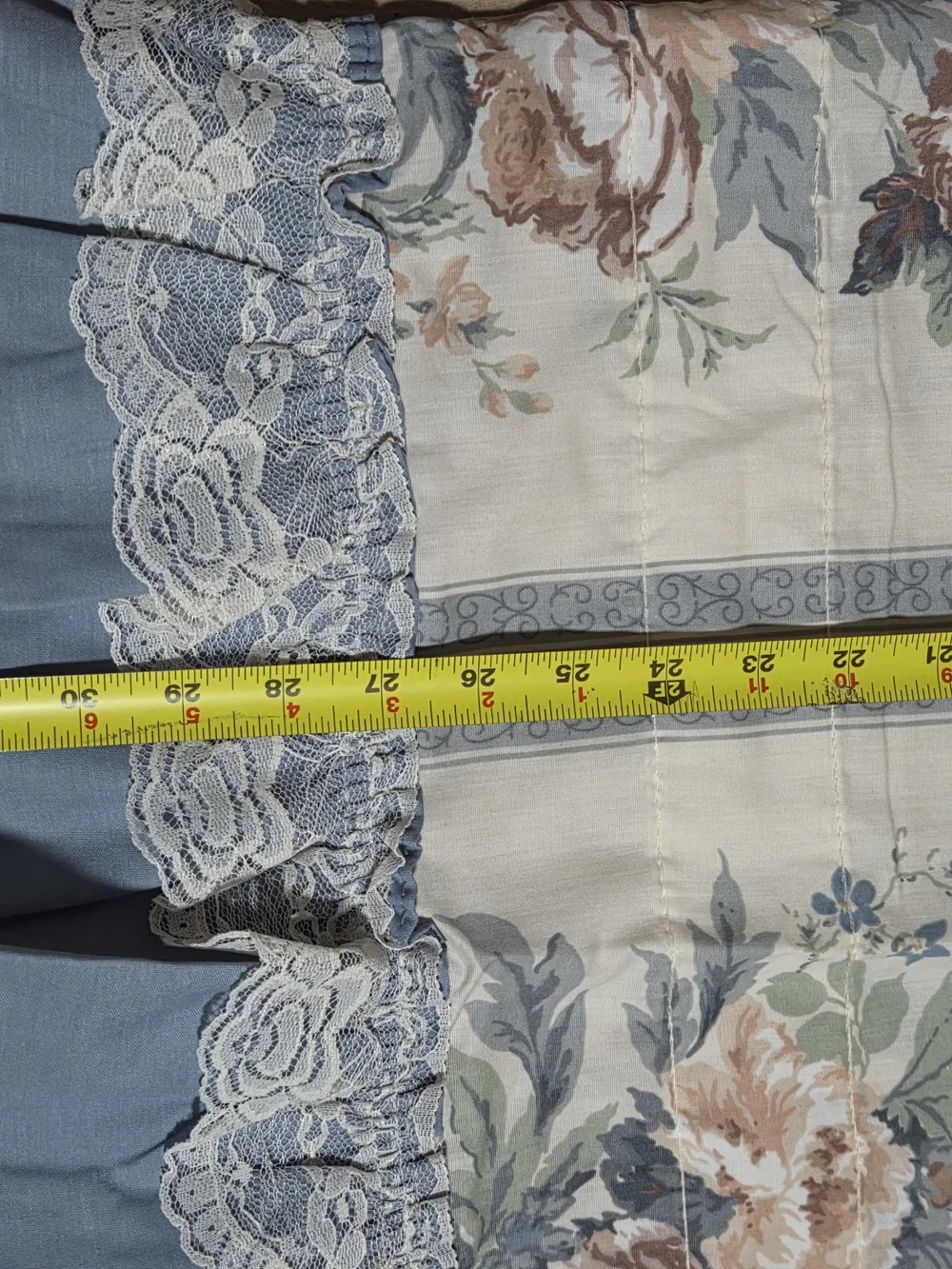 Vintage Floral Valance Blue Lace-Trim  Curtain